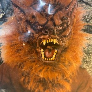 Unisex NWOT werewolf Halloween costume With mask